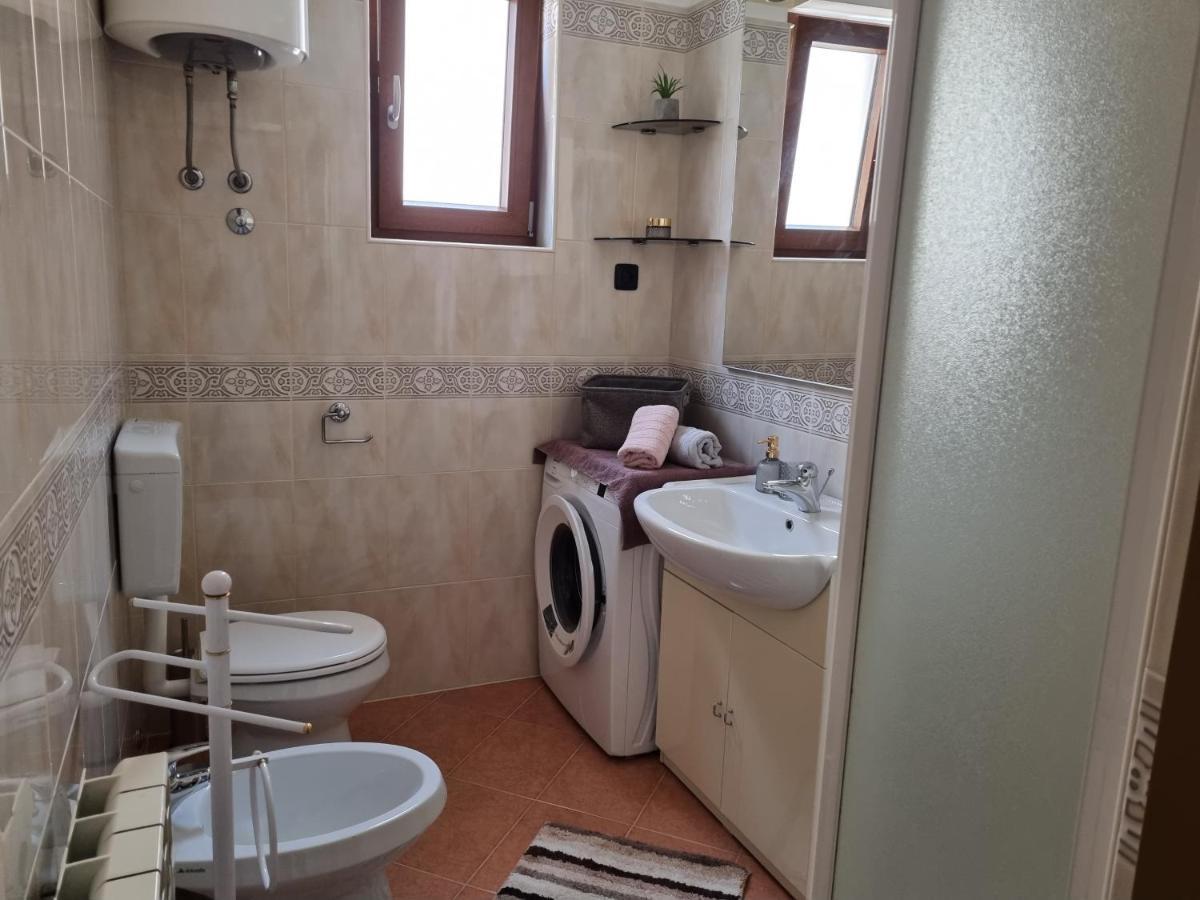 N&G Apartments روفينج المظهر الخارجي الصورة