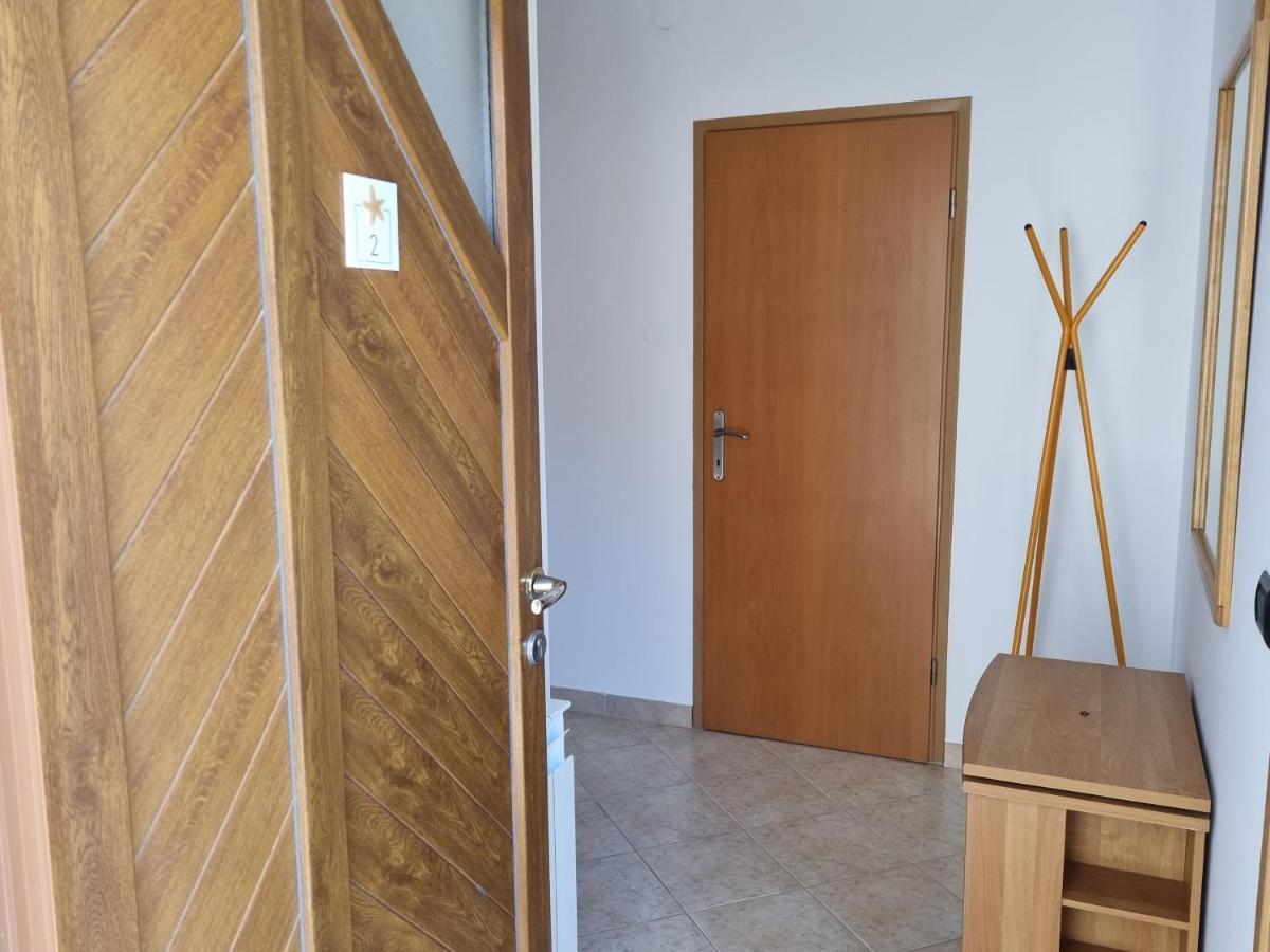 N&G Apartments روفينج المظهر الخارجي الصورة