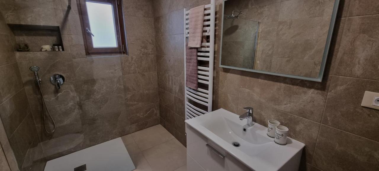 N&G Apartments روفينج المظهر الخارجي الصورة